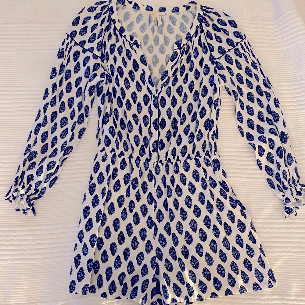 Long sleeved romper by Maje. Size 38. In very good shape, worn a few times.